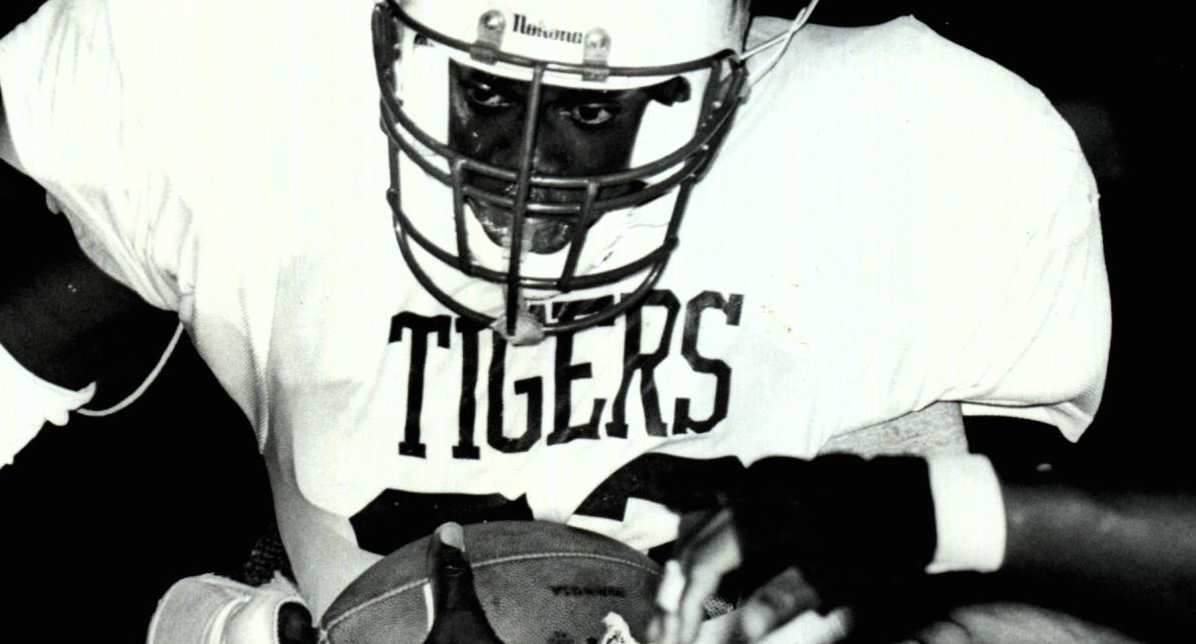 1990: Rafael Denson, Ardmore